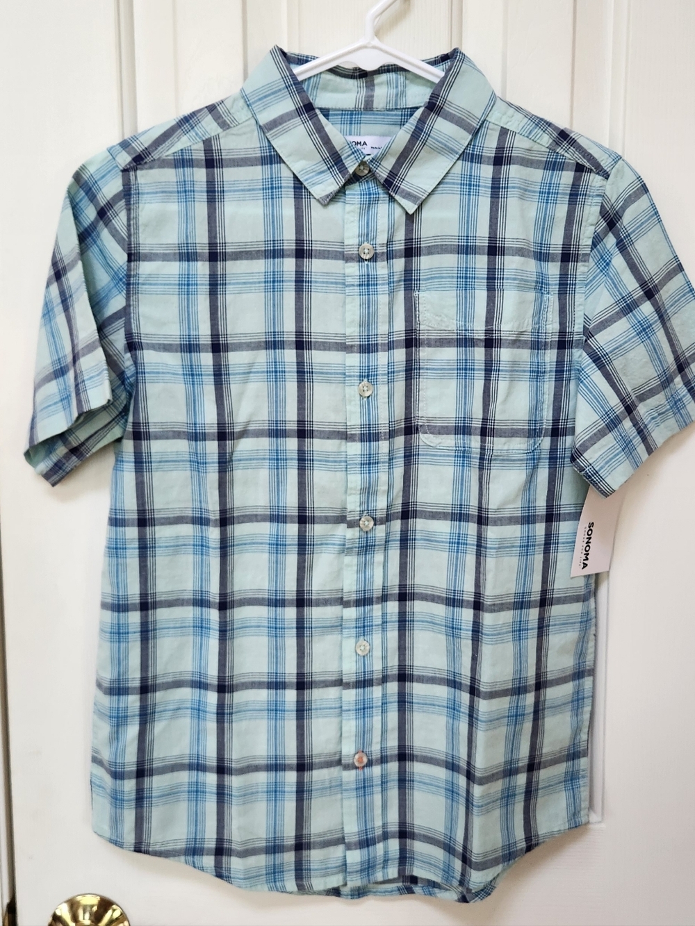 Boys Button-Up Short Sleeve Shirt - Size L